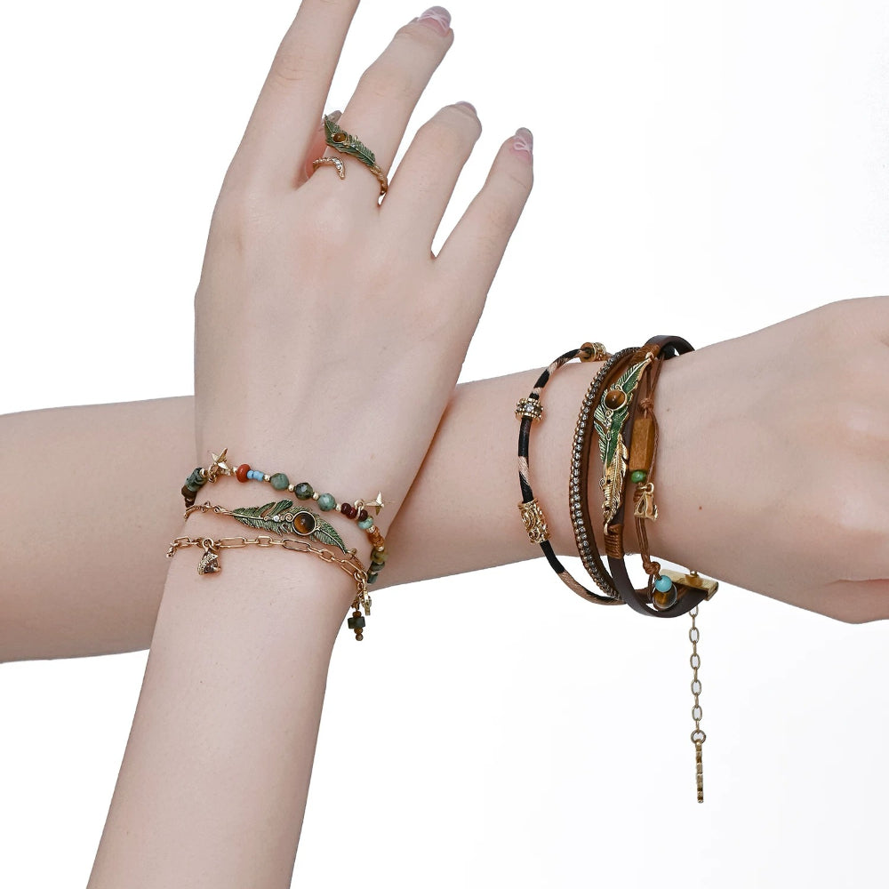 Vintage Enamel Feather Bracelet – Bohemian Tiger's Eye Beaded Chain, 20.5cm